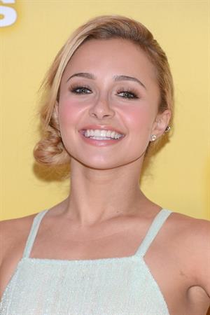 Hayden Panettiere 46th annual CMA Awards in Nashville 11/01/12 