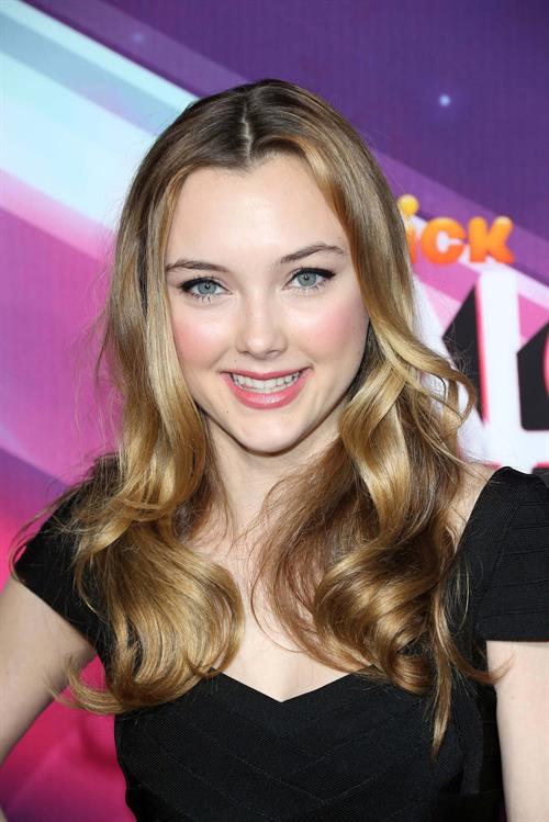 Victory Van Tuyl TeenNick HALO awards in Hollywood 11/17/12 
