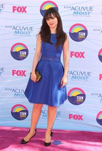 Zooey Deschanel - 2012 Teen Choice Awards in Universal City (July 22, 2012)