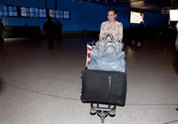 Hilary Duff arrives at Los Angeles International Airport (20.02.2013) 