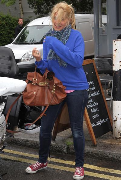 Holly Willoughby at Celeb Juice - August 29, 2012