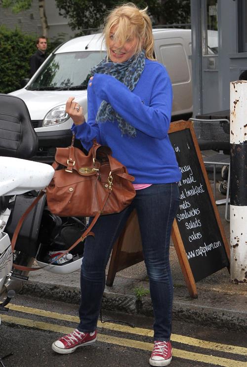 Holly Willoughby at Celeb Juice - August 29, 2012