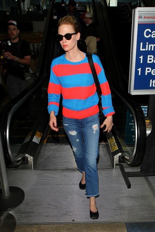 January Jones - Los Angeles International Airport (07.05.2013) 