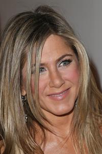 Jennifer Aniston 26th American Cinematheque Award Gala honoring Ben Stiller (November 15, 2012) 
