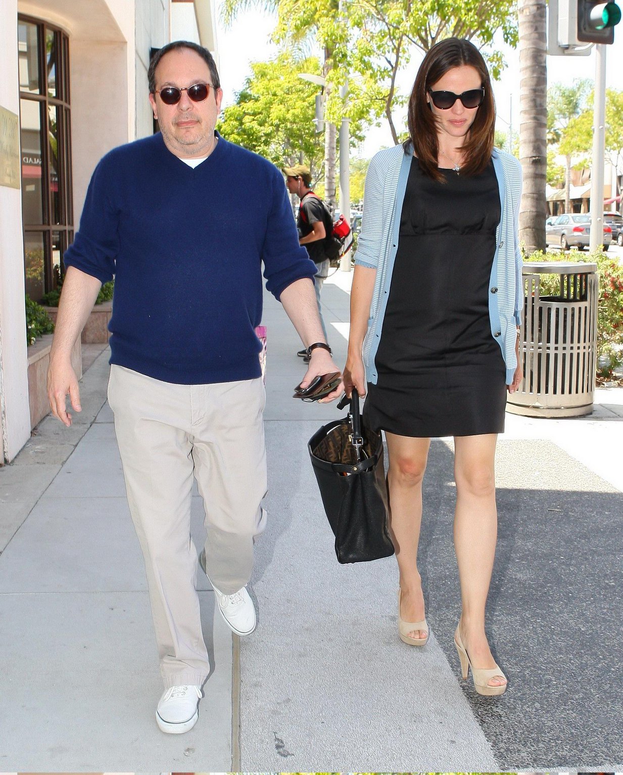 Jennifer Garner out about in Beverley Hills on May 25, 2011 