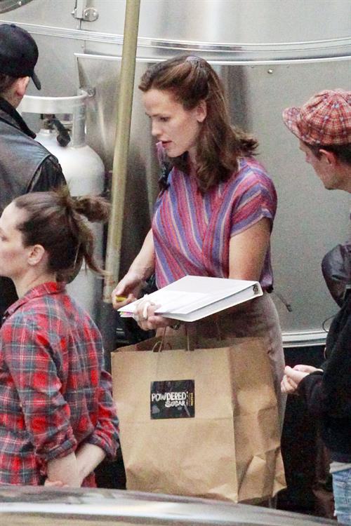 Jennifer Garner Filming 'Dallas Buyers Club' in New Orleans (November 15, 2012) 
