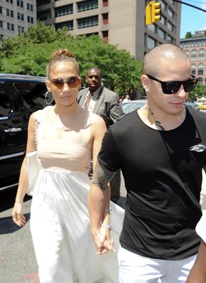 Jennifer Lopez dinner at Bubbys in New York City on July 24, 2012