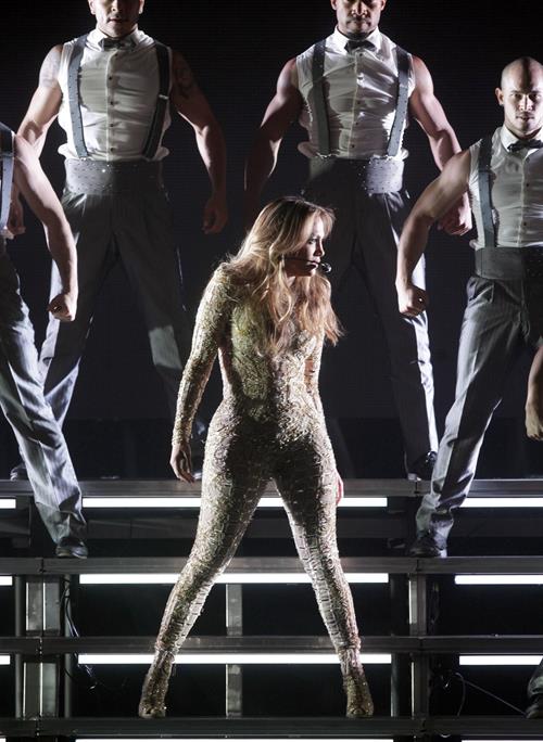 Jennifer Lopez Pictures Jennifer Lopez Muhammad Ali's Celebrity Fight Night XIX in Phoenix, Mar. 23, 2013