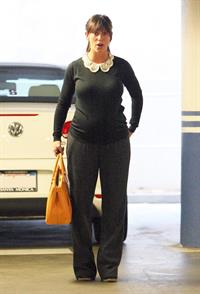 Jennifer Love Hewitt spotted out and about in Beverly Hills October 1, 2013 