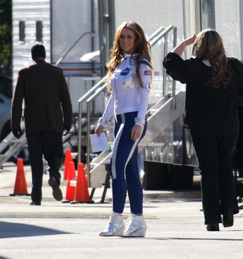 Jennifer Love Hewitt On the set of The Client List in Los Angeles January 4, 2013 