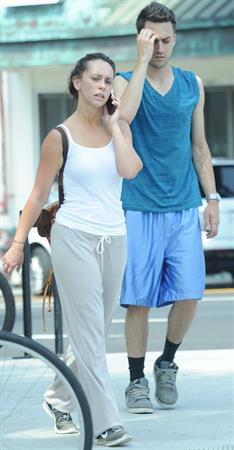 Jennifer Love Hewitt out for a hike in Santa Monica 8/7/12 
