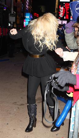 Jenny McCarthy New Year's Eve 2013 at Times Square in NYC 12/31/12 