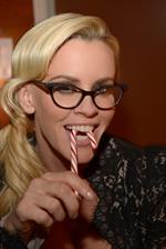 Jenny McCarthy announced as co-host of New Year's Rockin' Eve in NYC 12/5/12 