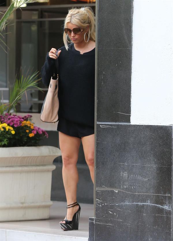 Jessica Simpson Outside Saks Fifth Avenue with a friend in Beverly Hills (October 20, 2012) 
