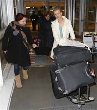 Joanna Krupa arriving at Chicago Airport on December 24, 2012