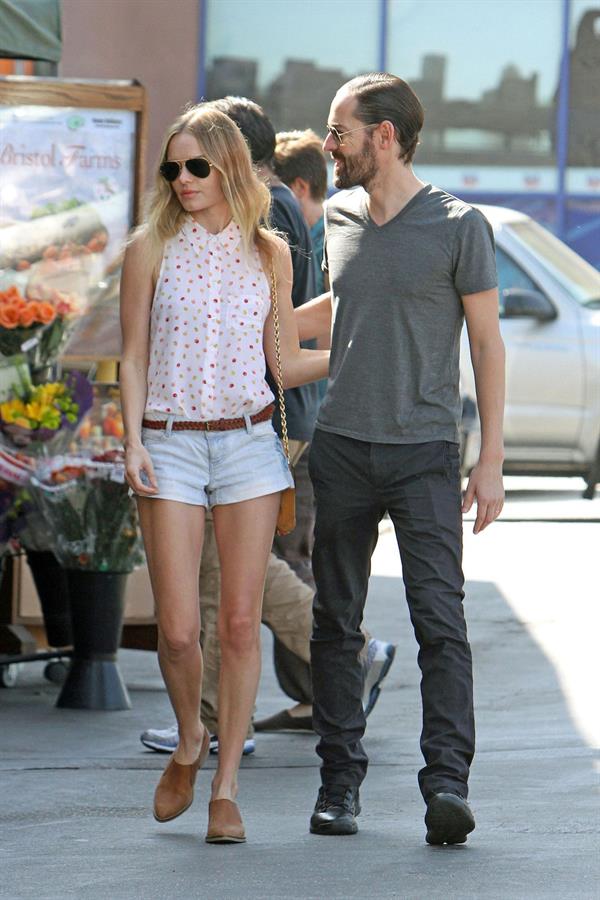 Kate Bosworth out shopping in Los Angeles October 3, 2012 