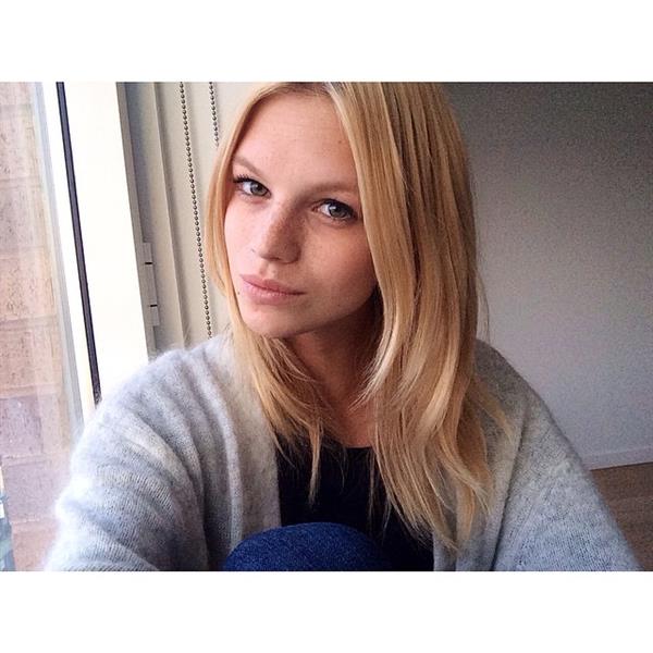 Nadine Leopold taking a selfie