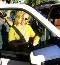 Katherine Heigl got lunch with her mom and Josh Kelly to celebrate her birthday, in Beverly Hills November 24, 2012 