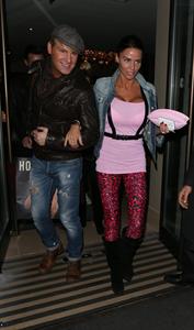 Katie Price Leaving dinner with friends at the Mayfair Restaurant in Los Angeles (November 14, 2012) 