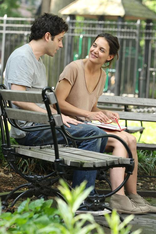 Katie Holmes Pictures Katie Holmes Films Mania Days in Washington Square Park (May 21, 2013)