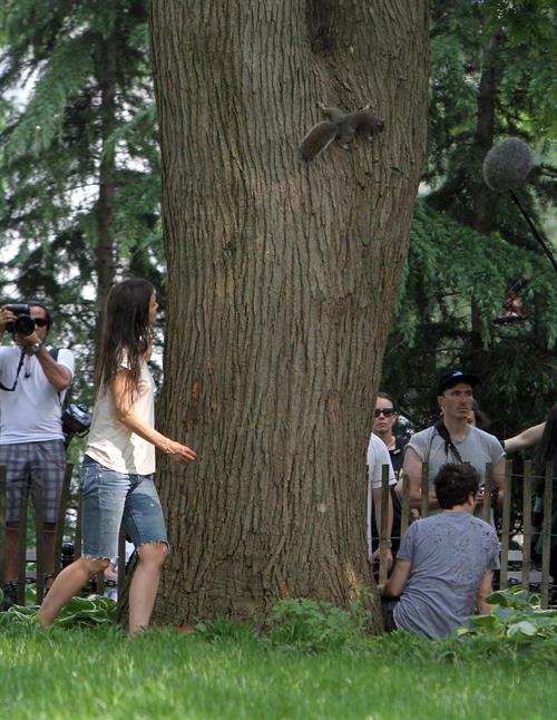 Katie Holmes Films  Mania Days  in Washington Square Park (May 21, 2013) 