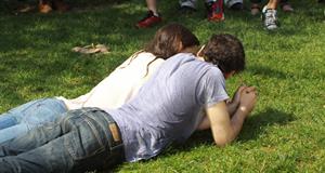 Katie Holmes Pictures Katie Holmes Films  Mania Days  in Washington Square Park (May 21, 2013)