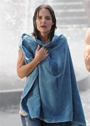 Katie Holmes Pictures Katie Holmes Films  Mania Days  in Washington Square Park (May 21, 2013)