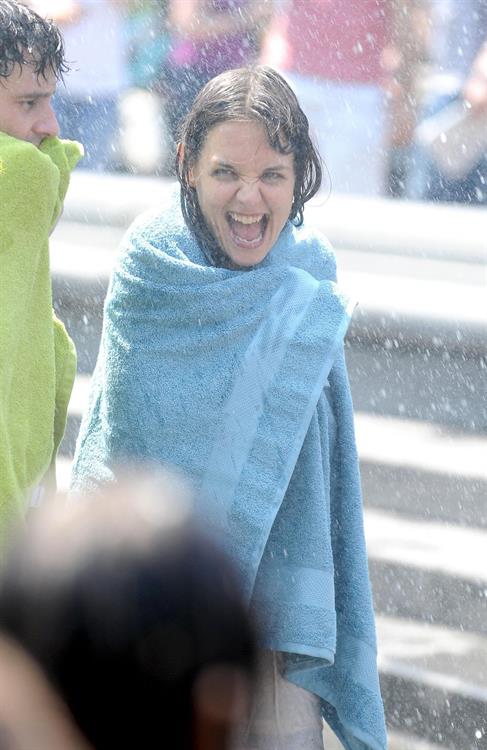 Katie Holmes Films  Mania Days  in Washington Square Park (May 21, 2013) 