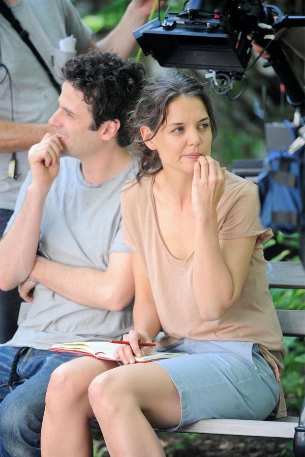 Katie Holmes Films  Mania Days  in Washington Square Park (May 21, 2013) 