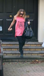 Kimberley Walsh Leaving her london home - October 9, 2012 