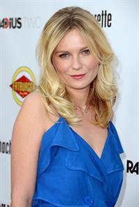 Kirsten Dunst - Los Angeles Premiere of Bachelorette Aug 23, 2012