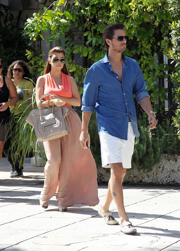 Kourtney Kardashian Leaving Sugarcane Restaurant with Scott Disick after lunch in Miami (October 22, 2012) 