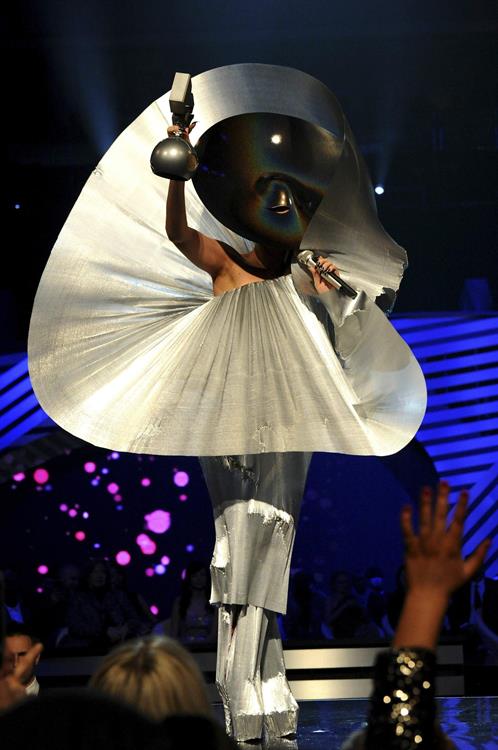 Lady Gaga - 2011 MTV European Music Awards 11/6/11  