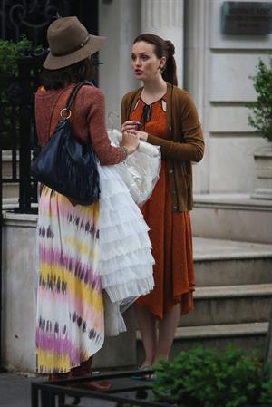 Leighton Meester - On the set of Gossip Girl in New York - August 17, 2012