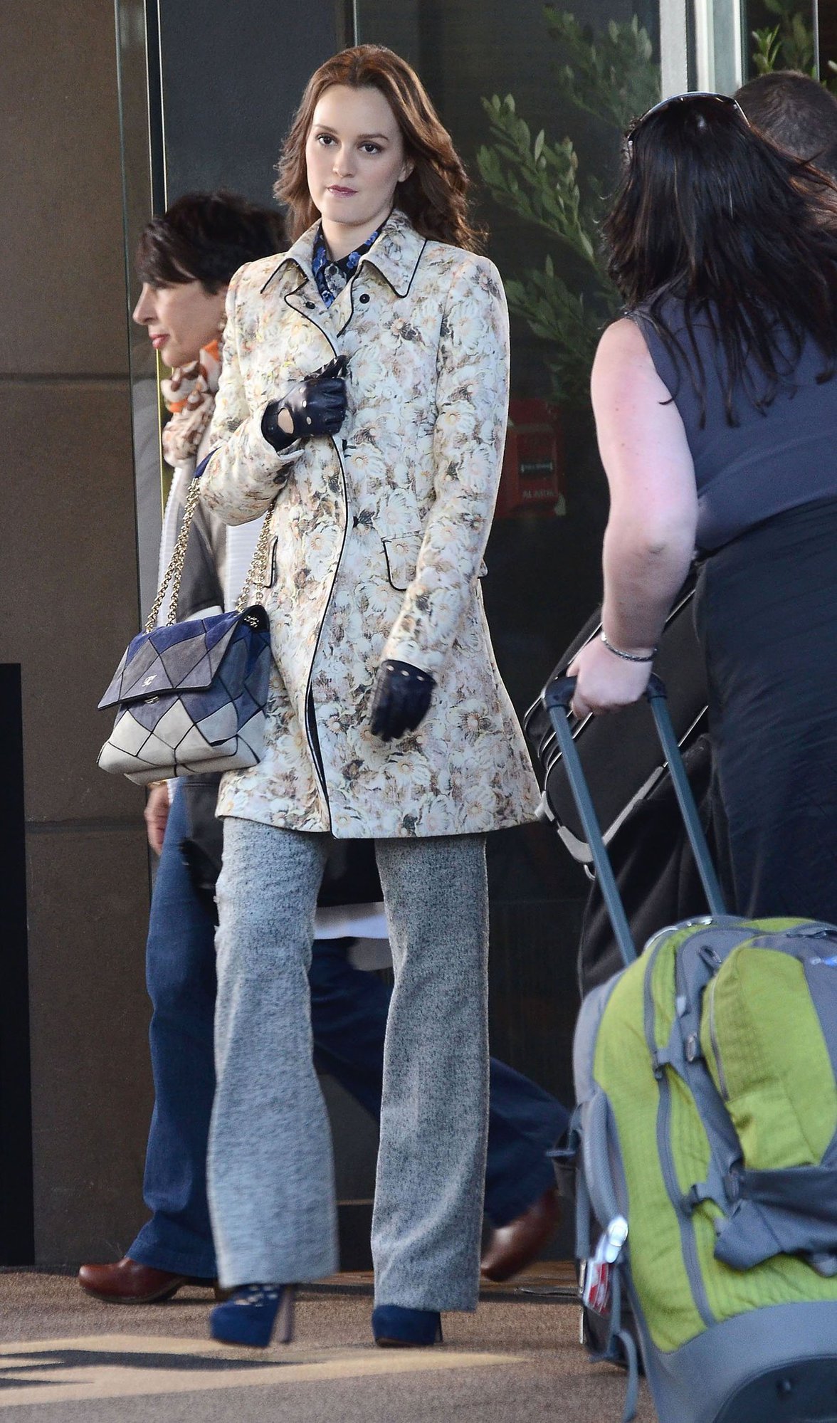 Leighton Meester  Set of Gossip Girl in Central Park - September 24, 2012 