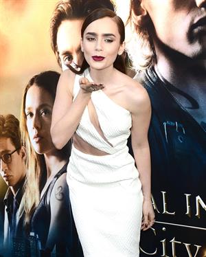Lily Collins The Mortal Instruments City Of Bones Premiere LA 8/12/2013 