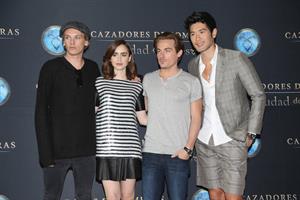 Lily Collins  City of Bones  Mexico Photcall 8/26/13  