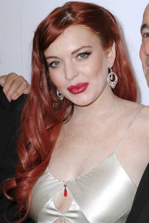 Lindsay Lohan  Liz & Dick  Los Angeles Premiere (November 20, 2012) 