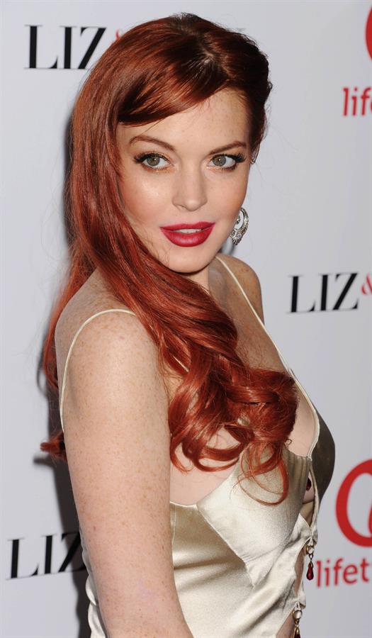Lindsay Lohan  Liz & Dick  Los Angeles Premiere (November 20, 2012) 