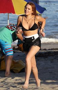 Lindsay Lohan - arriving to the beach in Malibu - August 12, 2012