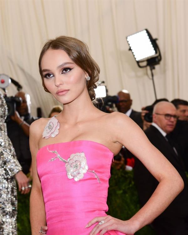 Lily-Rose Depp