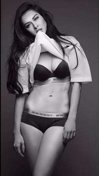 Marian Rivera in lingerie