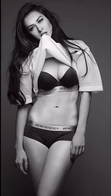 Marian Rivera in lingerie