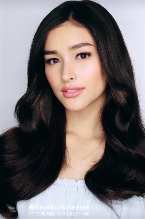 Liza Soberano