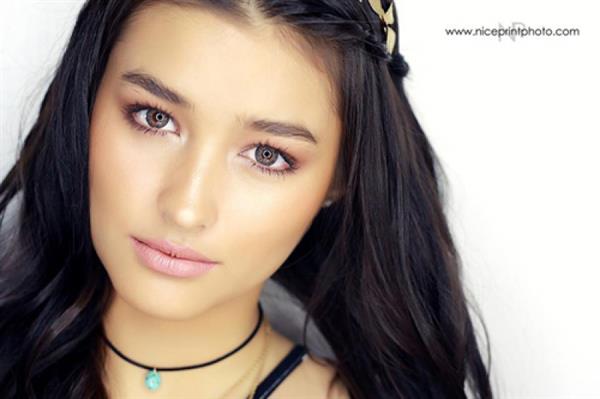 Liza Soberano