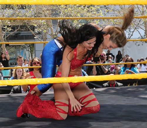 Maria Menounos Pictures Maria Menounos WWE SummerSlam 2013 in LA 8/18/13