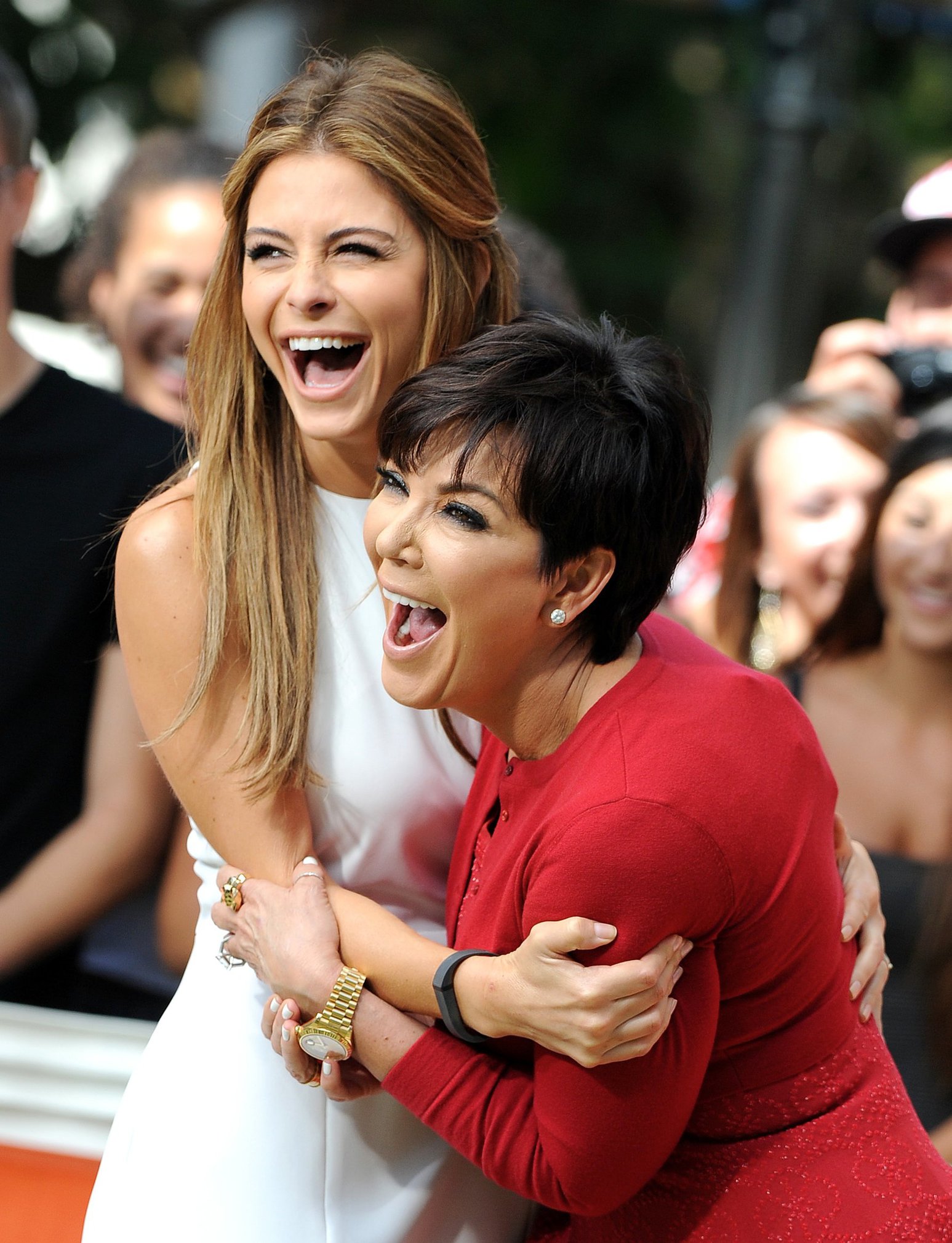 Maria Menounos On the set of Extra in Los Angeles on August 20, 2013