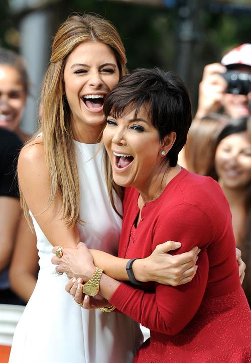 Maria Menounos On the set of Extra in Los Angeles on August 20, 2013