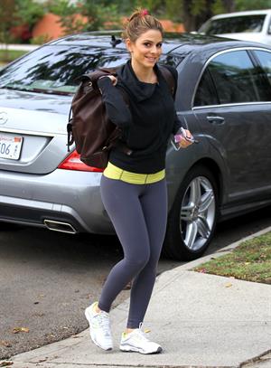 Maria Menounos at the gym in Los Angeles 11/16/12 