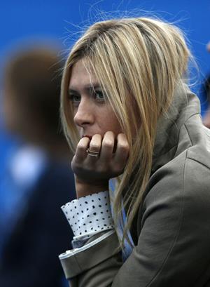 Maria Sharapova Watches her boyfriend on day one of the AEGON Championships at Queens Club in London - June 10, 2013 
